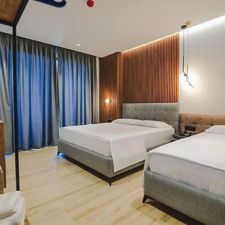 Ξενοδοχείο Ori Mare 4*