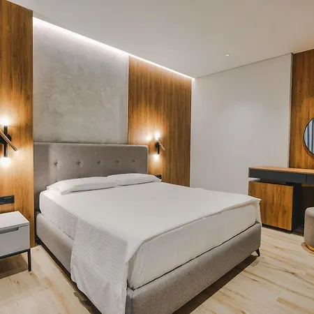 Ori Mare 卡萨米尔