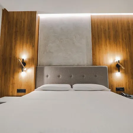 Hotel Ori Mare Ksamil
