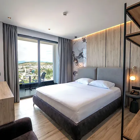 Ori Mare Hotel 4*